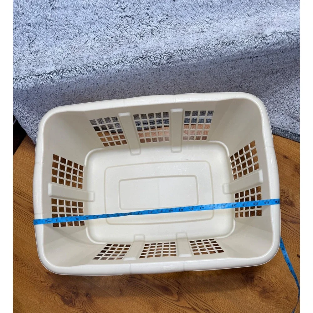 Vintage‎ Rubbermaid Almond Laundry Basket Model 2854 USA Made Neutral Minimalist